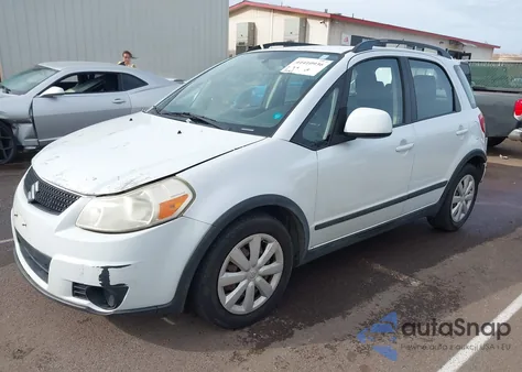 2011 Suzuki Sx4 Jx z USA, uszkodzony, nr VIN JS2YA5A37B6300033
